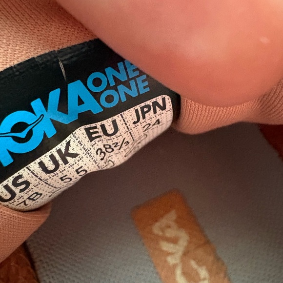 Women’s Coral Hokas Size 7 - Picture 7 of 7